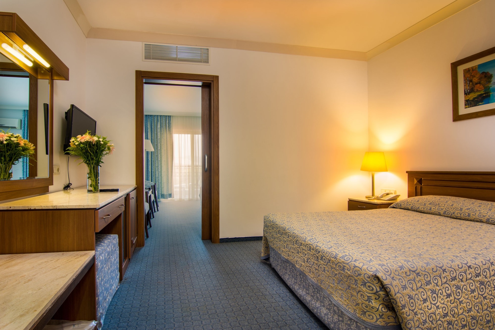 هتل پر دلتا آلانیا